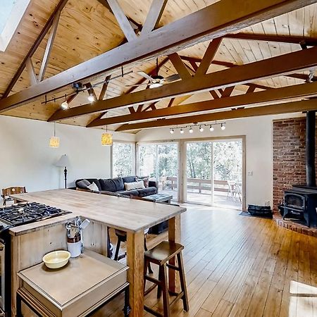 Cascadel Hideaway Villa North Fork Exterior photo